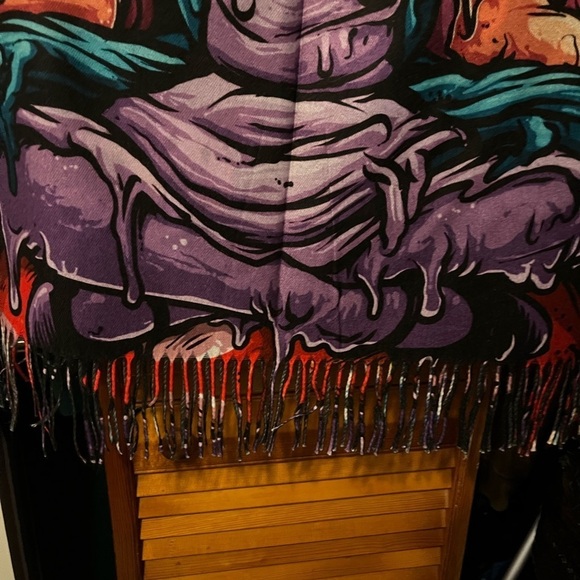 Alice in Wonderland Psychedelic Pashmina by Waz Shop - Picture 4 of 7